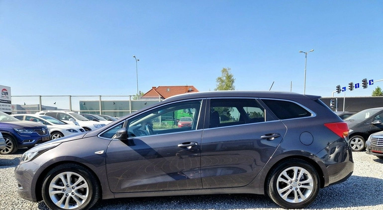Kia Ceed cena 36999 przebieg: 89000, rok produkcji 2013 z Kłecko małe 277